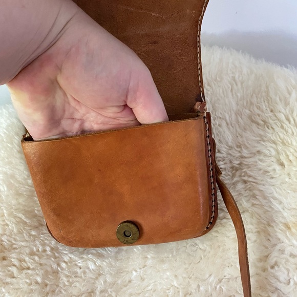 Vintage Celestial Leather Crossbody Purse - Picture 12 of 13
